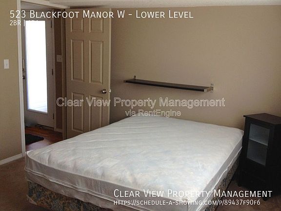 5th image of 523 Blackfoot Mnr W