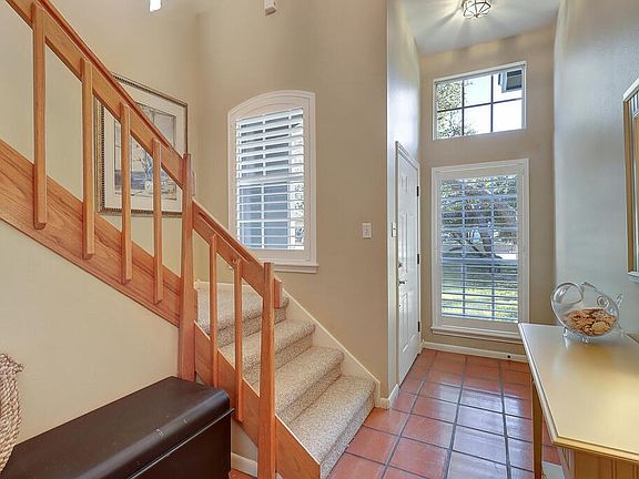 3rd image of 2113 Harbor Ct