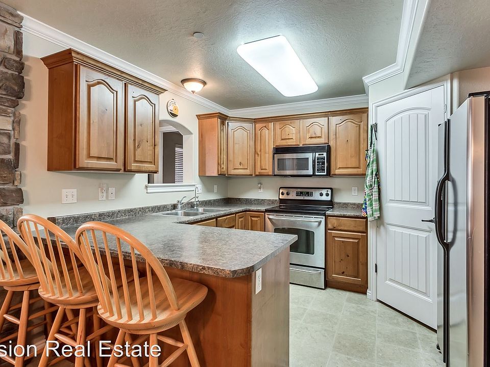 1st image of 956 W 580 S Unit 119