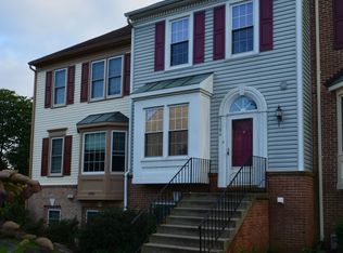 43586 Blacksmith Sq, Ashburn, VA 20147