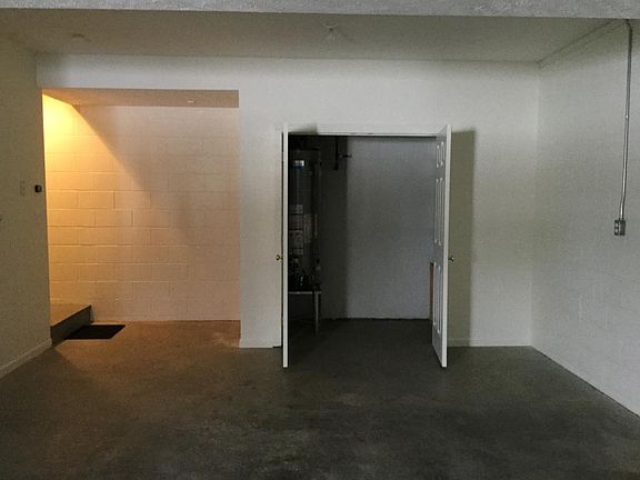 5th image of 21 Shiloh Ln