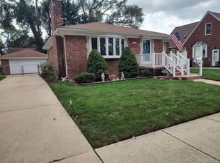 15295 Oceana Ave, Allen Park, MI 48101