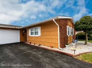 54 Darley Cir, Brick, NJ 08724