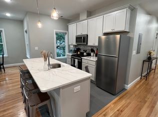 16 Hamilton Rd APT 1, Brookline, MA 02446