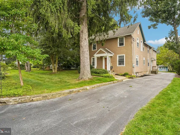 4 Crumley Ave, Malvern, PA 19355