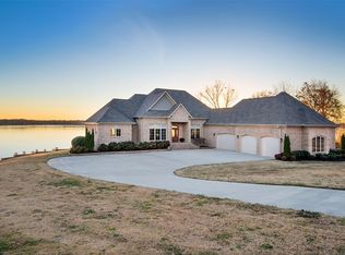 252 County Road 33, Killen, AL 35645