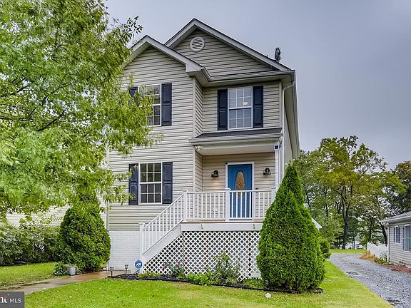 2nd image of 7622 Beach Dr