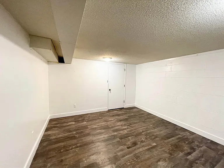 4669 Monroe St NE — Photo 11