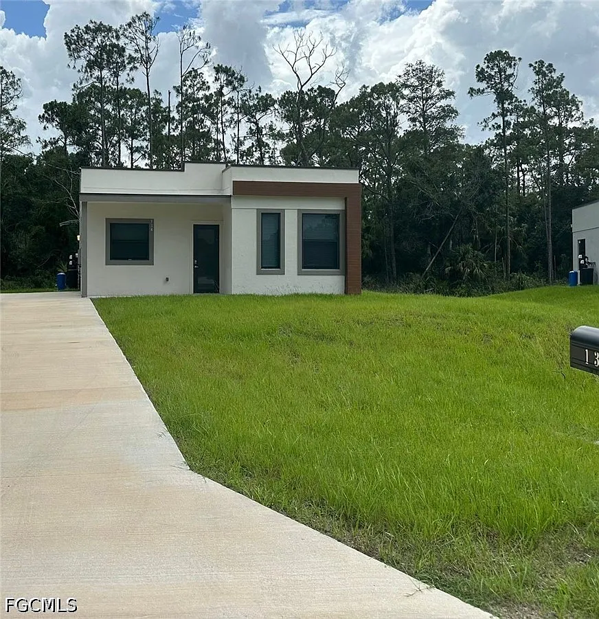 2 bed, 2.0 bath, 1042 sqft, $1,650 — Photo 1