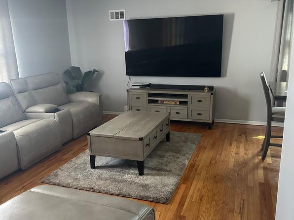 87 Whittlesey Ave #2