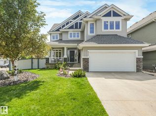 932 Summerside Link SW, Edmonton, AB T6X1B2