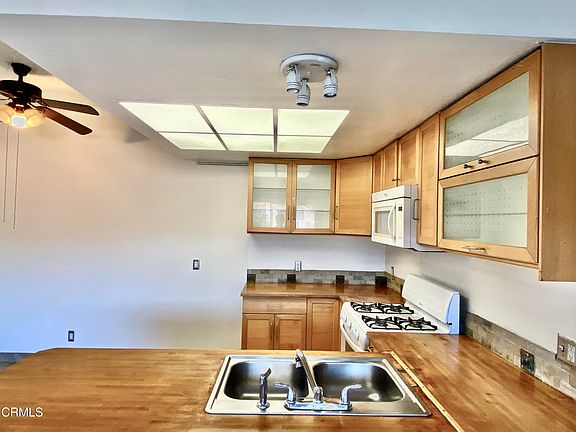 4th image of 10943 Laurel Canyon Blvd #59