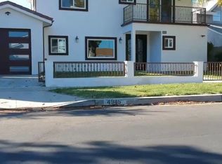 4945 Lindley Ave, Tarzana, CA 91356
