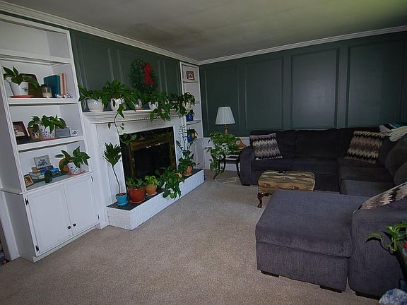 3rd image of 134 Doral Dr
