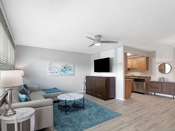 3rd image of 1113 Newport U #1113-U