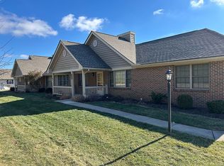 560 Richmond Dr, Pataskala, OH