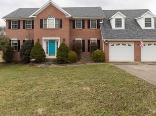 7207 Scottsdale Rd, Fairmont, WV 26554