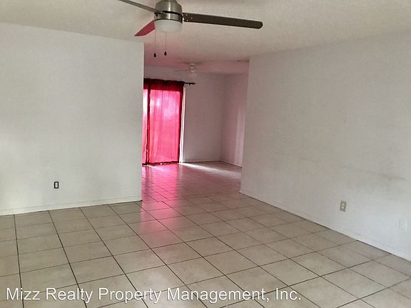 2nd image of 241 Edgewood Dr