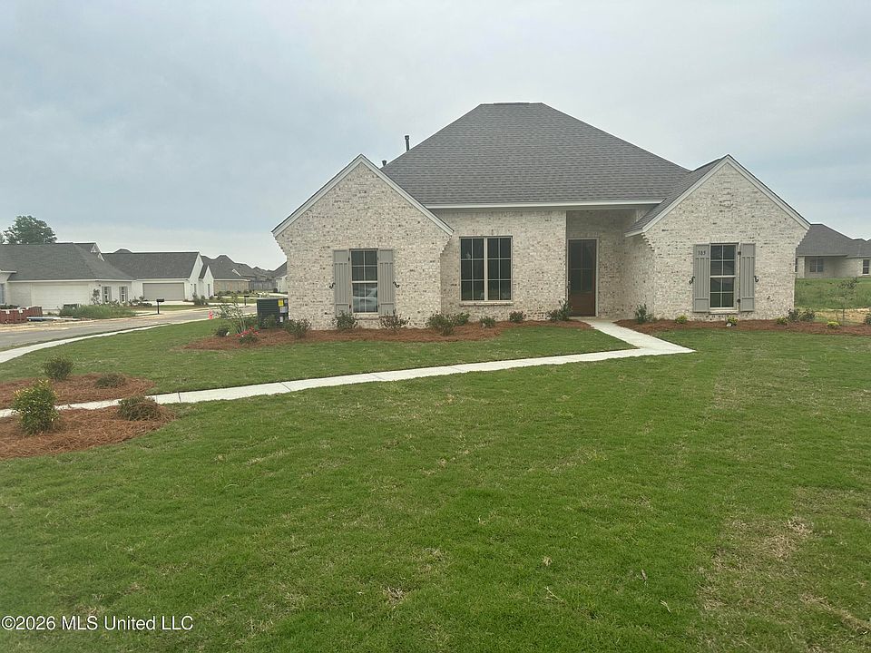 1st image of 385 Aurora Cir