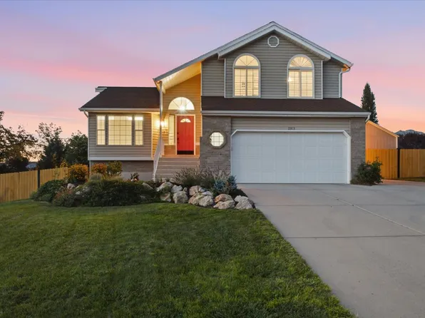 2313 E Rockview Dr, Sandy, UT 84092