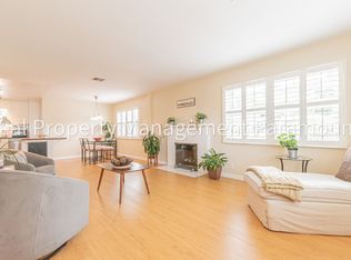 3924 S Sycamore Ave, Los Angeles, CA 90008