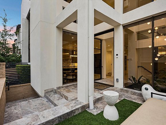 4th image of 45 Briar Way #6