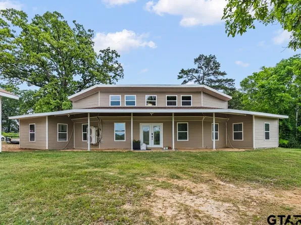 1129 Holly Rd, Gilmer, TX 75644