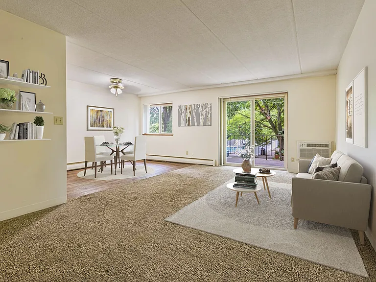 Cherry Court Apartments — Photo 19