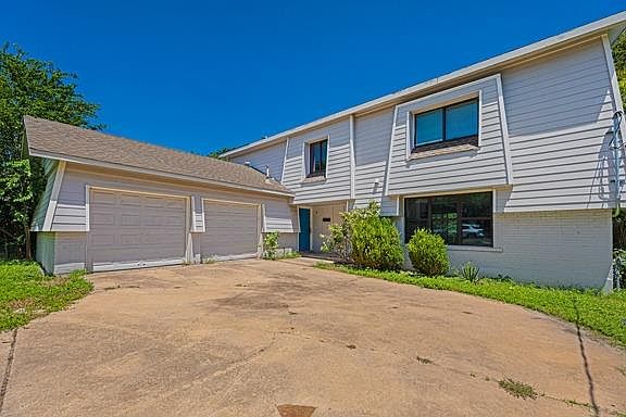 1st image of 8524 Dryfield Dr #A