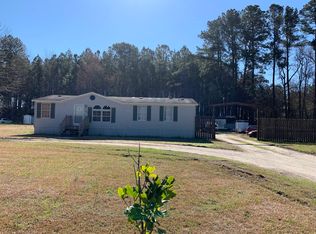 70 Cherry Hill Rd, Washington, NC 27889