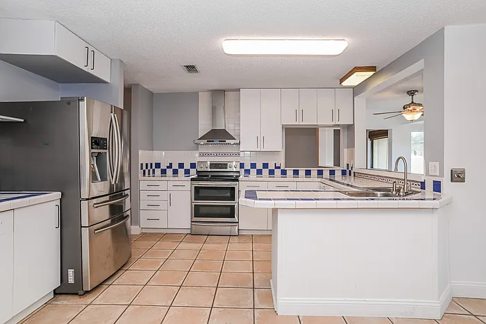 1728 Indian Springs Dr — Photo 10