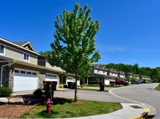 Creeks Run Phase I, Chaska, MN 55318