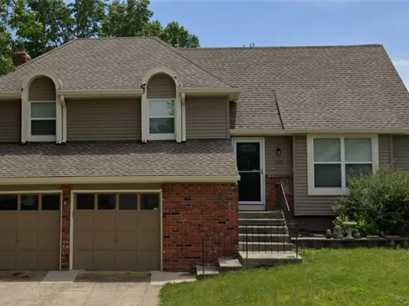 1333 E 153rd St, Olathe, KS 66062