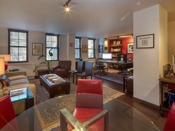 222 West 14th Street image 1 of 3