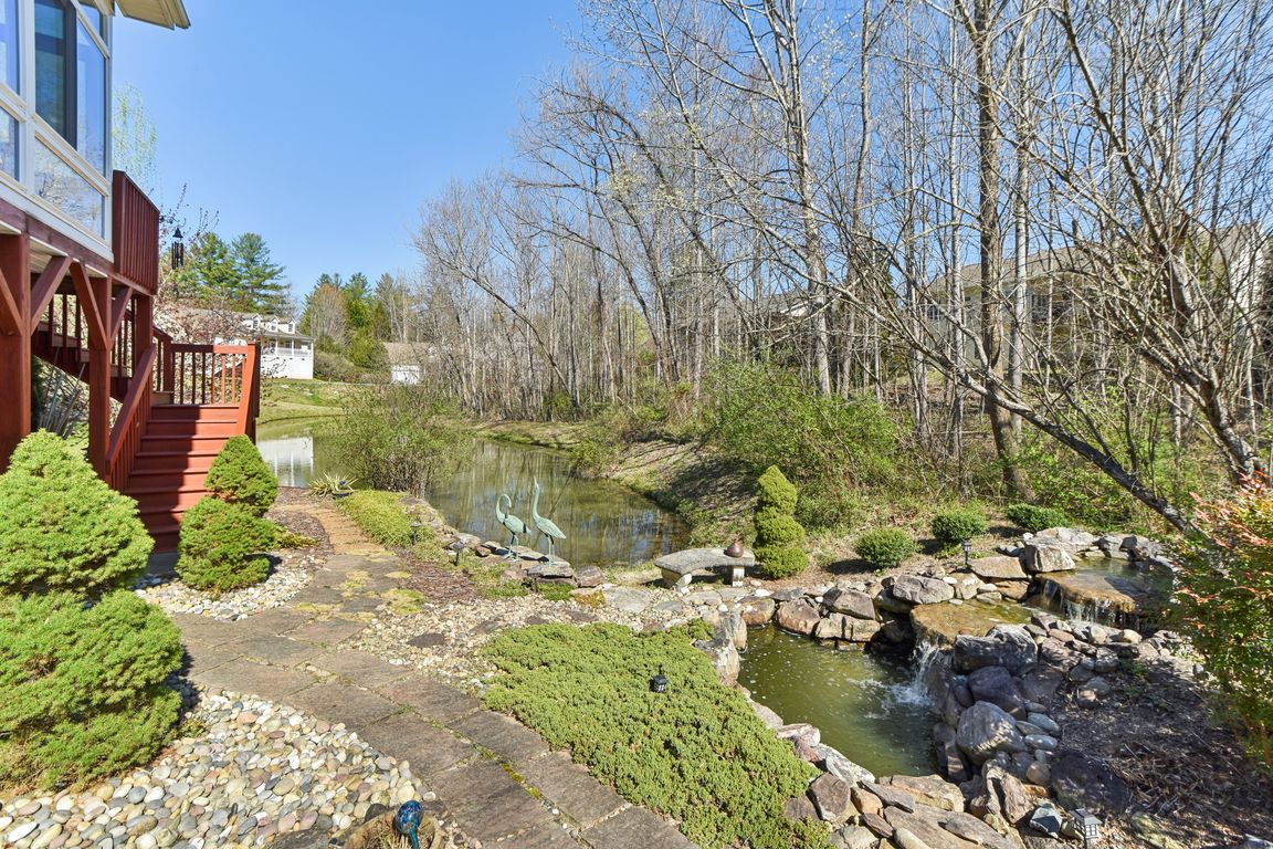 Golden Pond Way-27032025-036