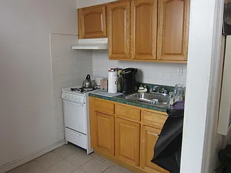 Rented by Realty 2000 Corp