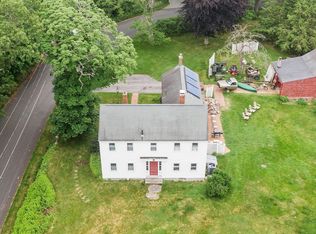 21 Rocky Hill Rd, Andover, MA 01810