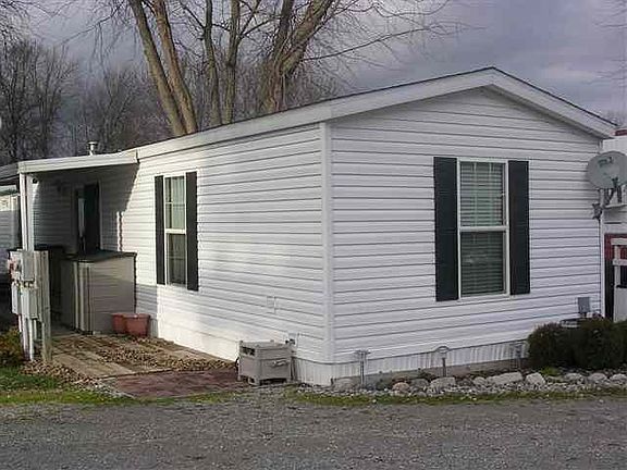 2nd image of 9165 E 530 S Lot 11