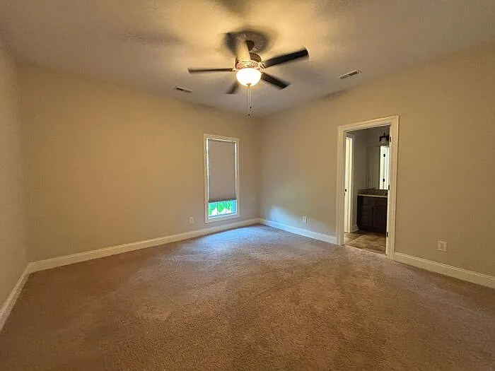 100 Middy Ln — Photo 32