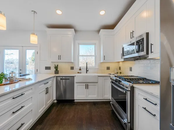 257 Market St #2, Brighton, MA 02135