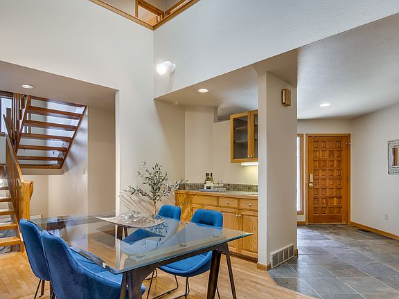 Dining Room/Entry Way