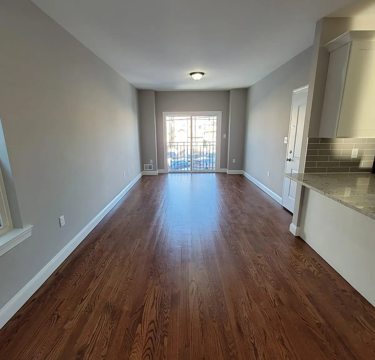 3 bed, 1500 sqft, $2,750 — Photo 3