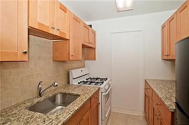 Sold by Kian Realty | media 18