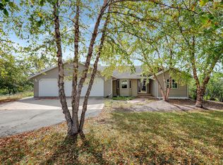 10155 Fertile Ridge Rd, Mount Horeb, WI 53572