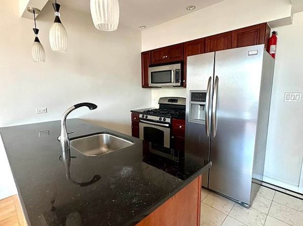 1635 Lexington Ave APT 6E
