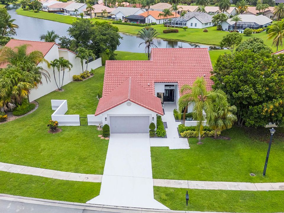 1st image of 19325 Cherry Hills Terrace