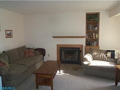3rd image of 1170 Cambridge Way