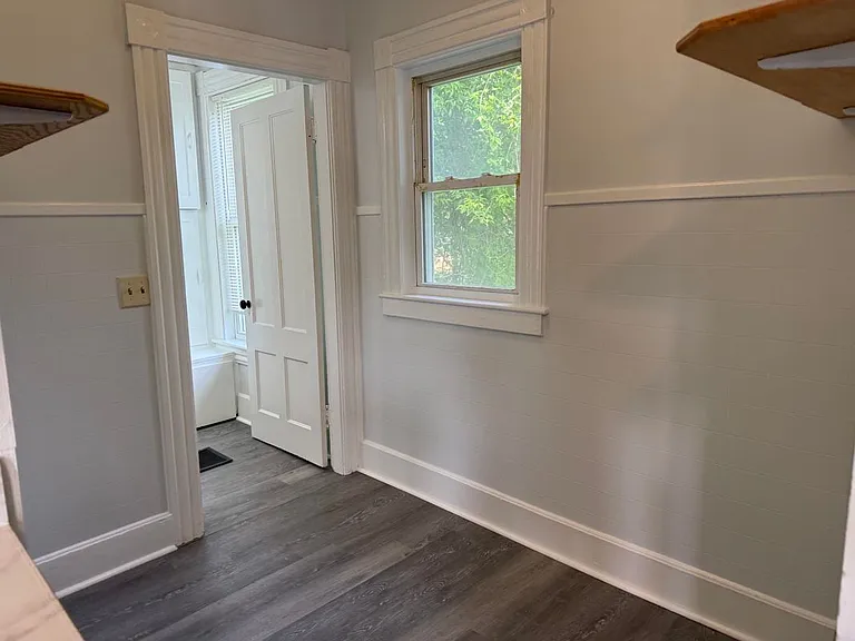 50 Franklin St #1 — Photo 13