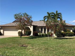 1719 SE 40th Ter, Cape Coral, FL 33904