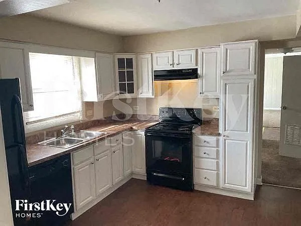 2 Devon Ct — Photo 6